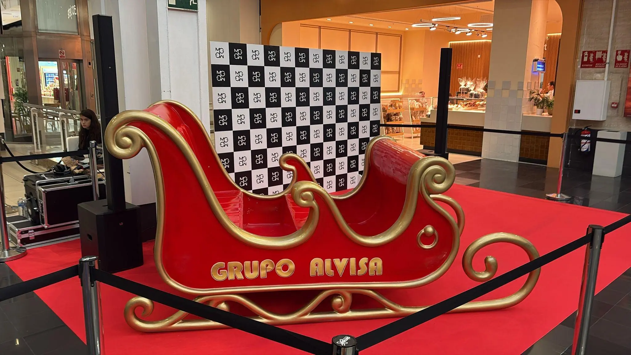 No es solo decoración: Por qué necesitas el único Trineo de Papá Noel en el que tus visitas SÍ pueden subirse