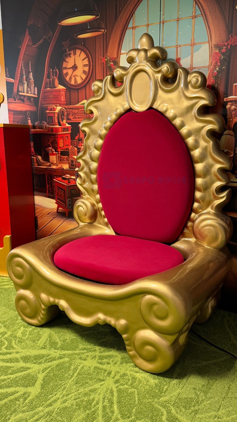 TRONO REAL ESPECIAL FIBRA VIDRIO (18)